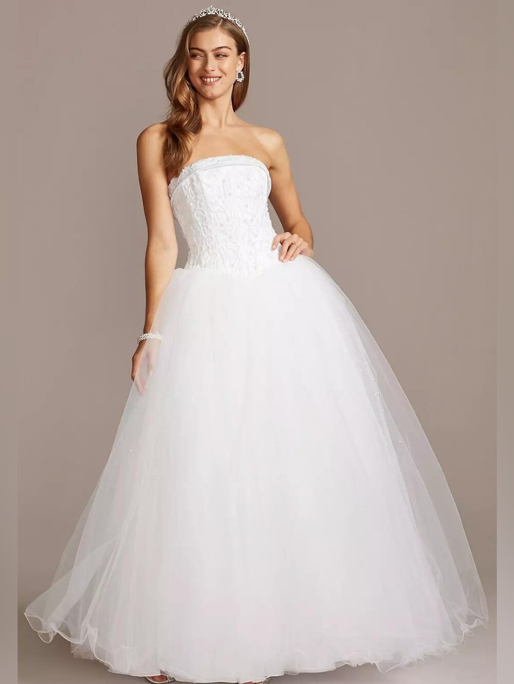 NWT David’s Bridal Michelangelo NT8017 Beaded Ball Gown Wedding Dress Size 6